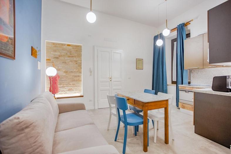Villino Mari Camere Con Parcheggio Privato Gratuito Ascoli Piceno Ngoại thất bức ảnh